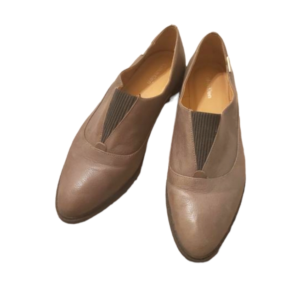 Calvin Klein Womens Gray Loafers